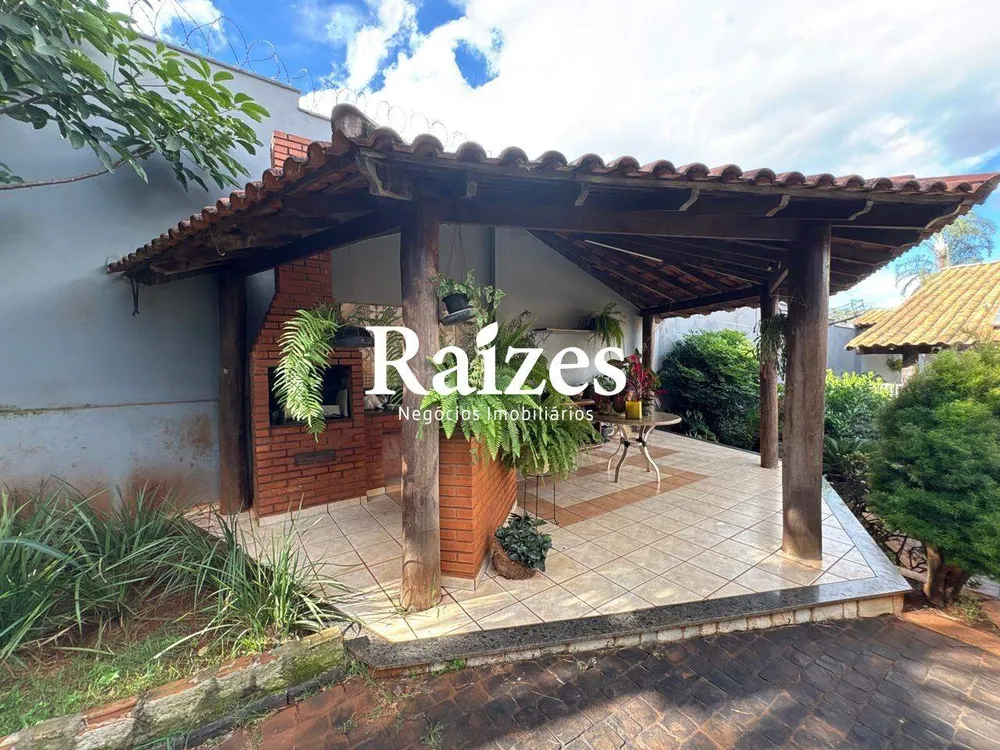 Casa, 3 quartos, 300 m² - Foto 4