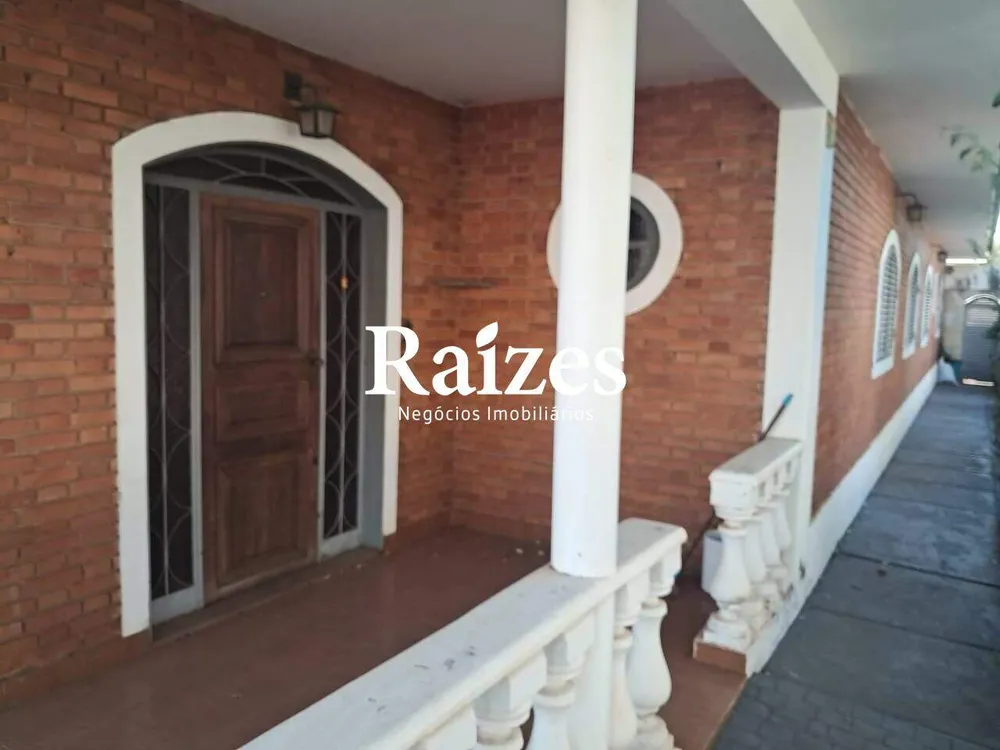 Casa, 5 quartos, 300 m² - Foto 2