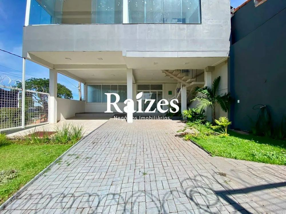 Loja-Salão, 240 m² - Foto 1