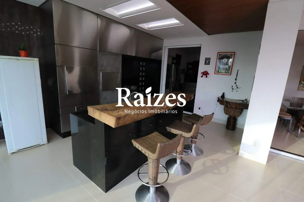 Casa, 5 quartos, 626 m² - Foto 4