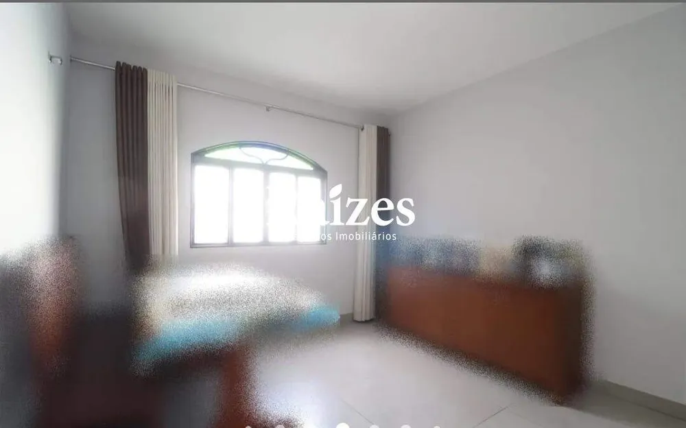 Casa, 3 quartos, 230 m² - Foto 2