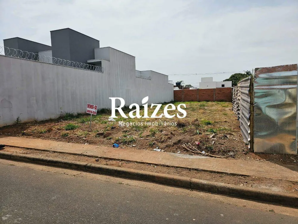 Terreno, 300 m² - Foto 1