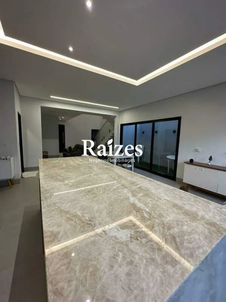 Casa, 4 quartos, 214 m² - Foto 3
