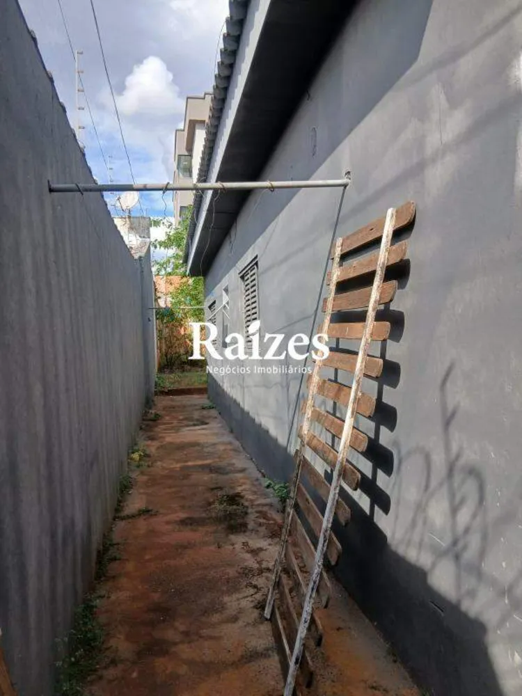 Casa, 3 quartos, 107 m² - Foto 2