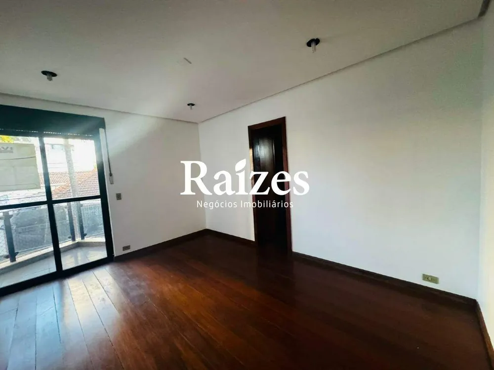 Apartamento, 3 quartos, 220 m² - Foto 2
