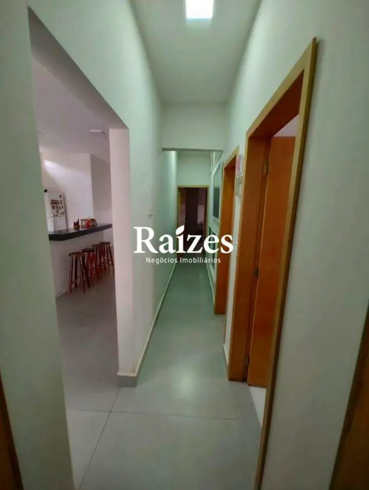 Casa, 4 quartos, 190 m² - Foto 3