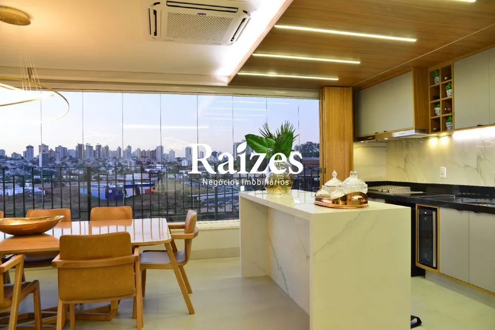 Apartamento, 3 quartos, 198 m² - Foto 2