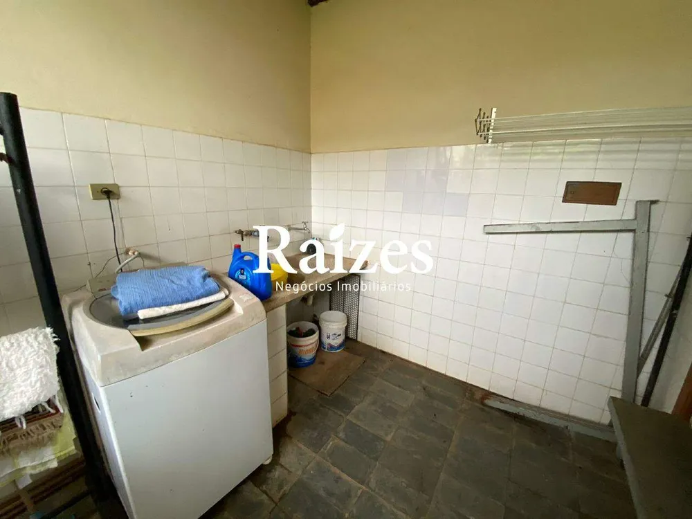Casa, 3 quartos, 240 m² - Foto 4