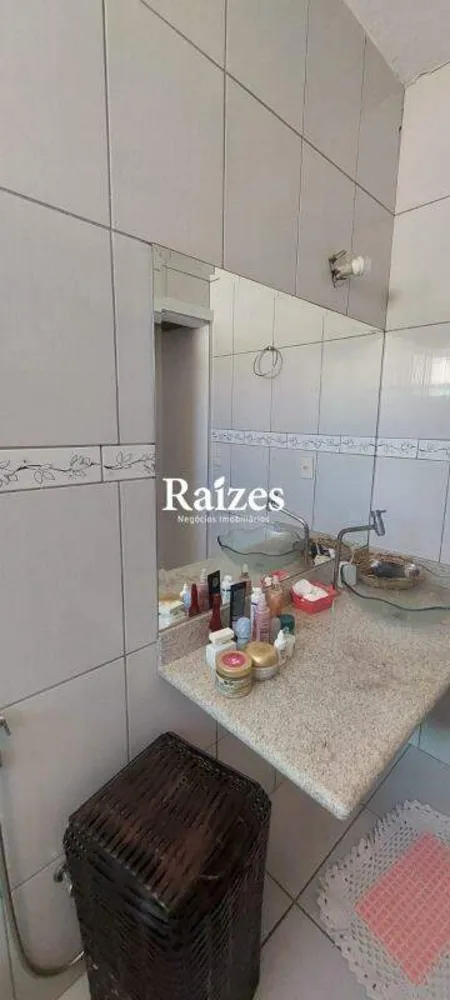 Casa, 3 quartos, 199 m² - Foto 2