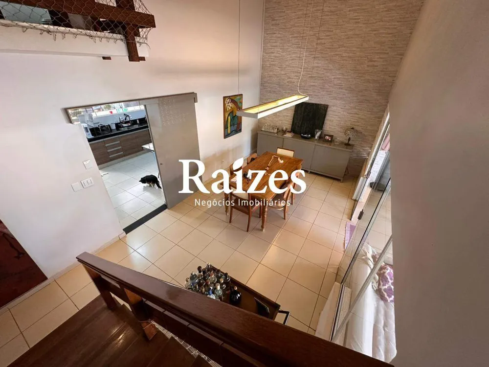 Casa, 4 quartos, 250 m² - Foto 3