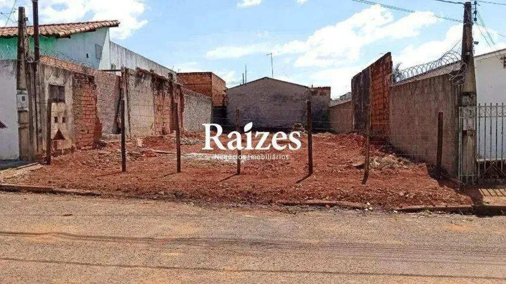 Terreno, 250 m² - Foto 1