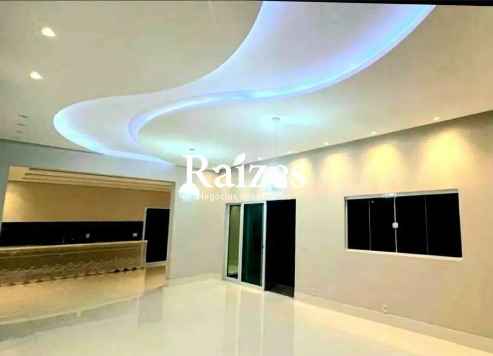 Casa, 3 quartos, 180 m² - Foto 2