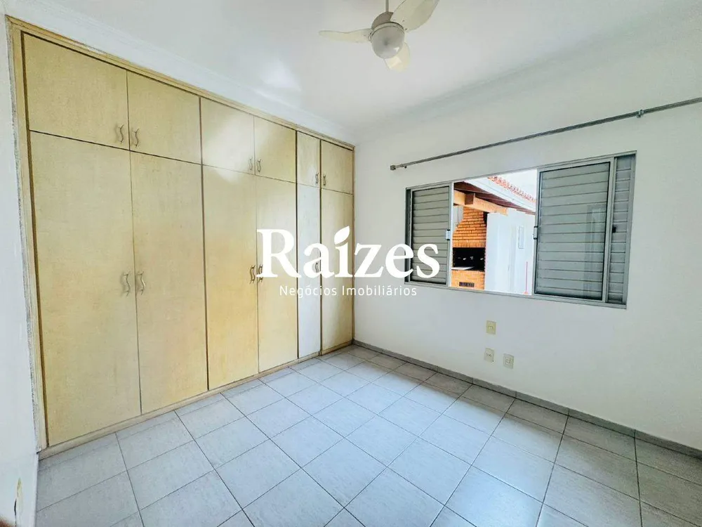 Casa, 4 quartos, 239 m² - Foto 3