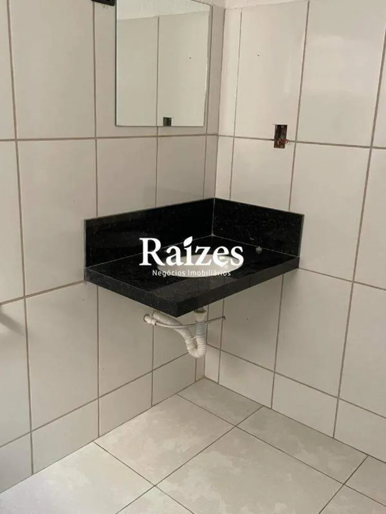 Casa, 1 quarto, 300 m² - Foto 2