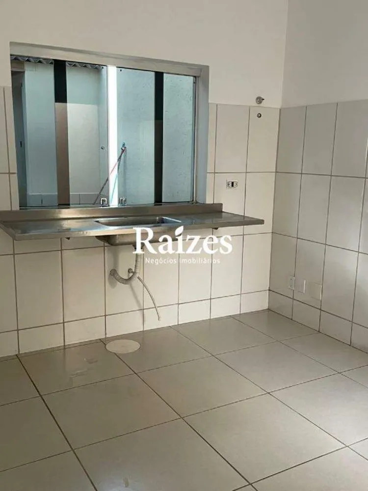 Casa, 1 quarto, 300 m² - Foto 1
