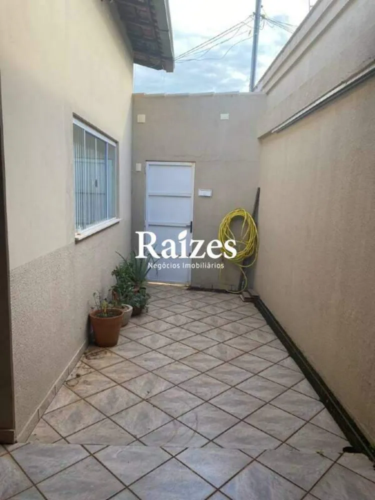 Casa, 3 quartos, 174 m² - Foto 4