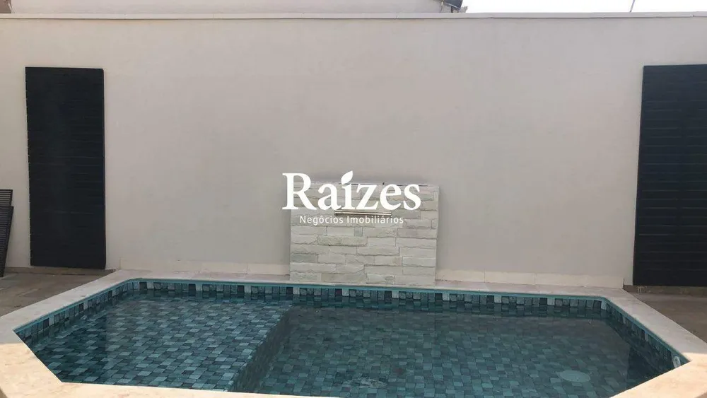 Casa, 3 quartos, 238 m² - Foto 4