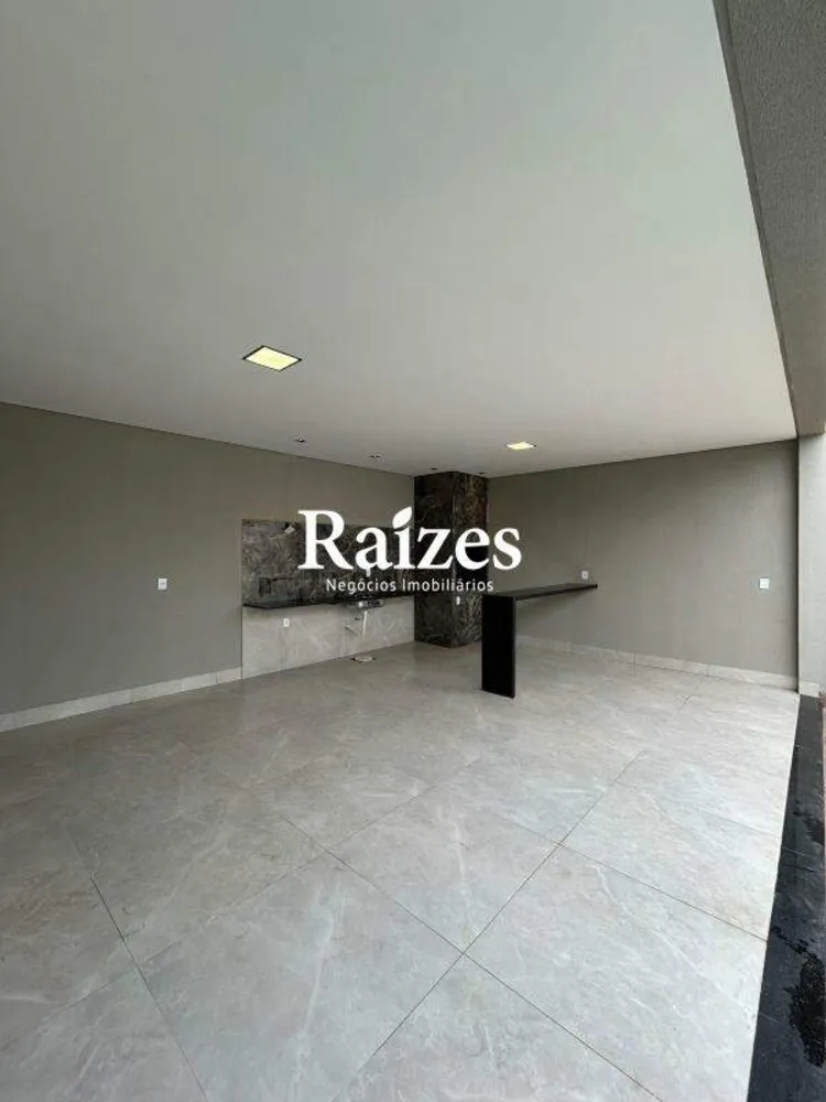 Casa, 3 quartos, 193 m² - Foto 1