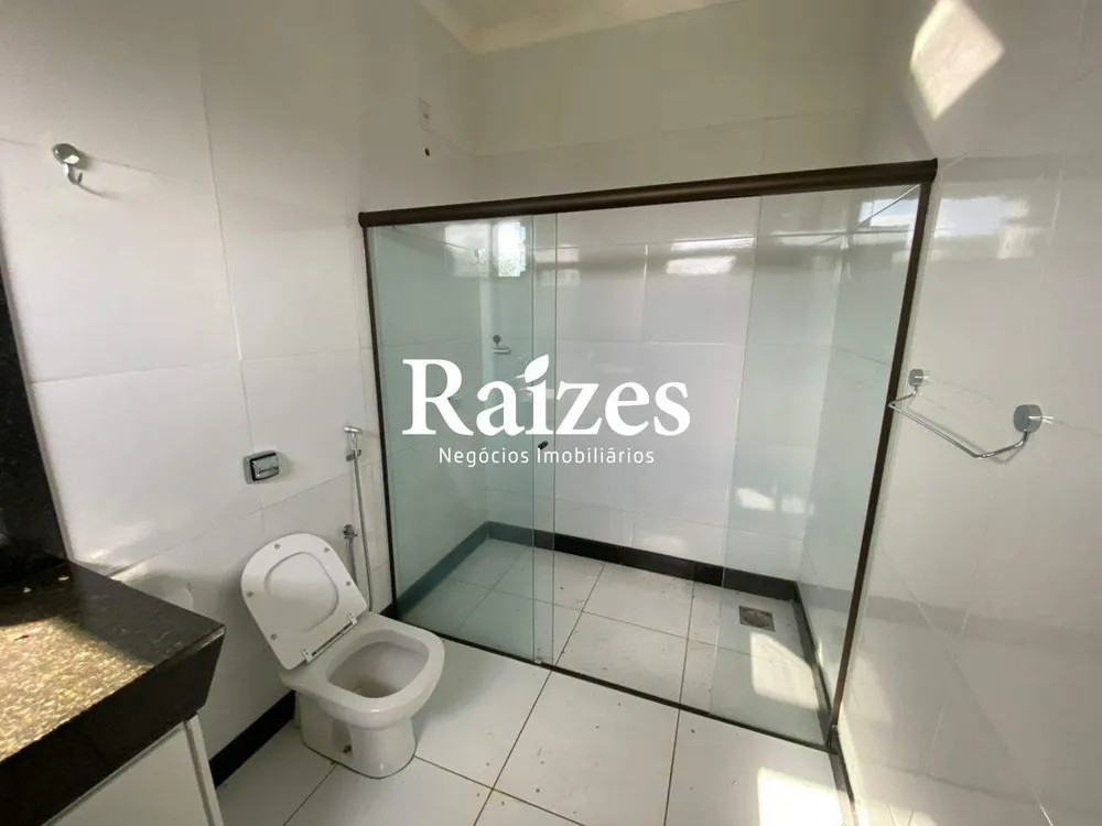 Casa, 3 quartos, 427 m² - Foto 1