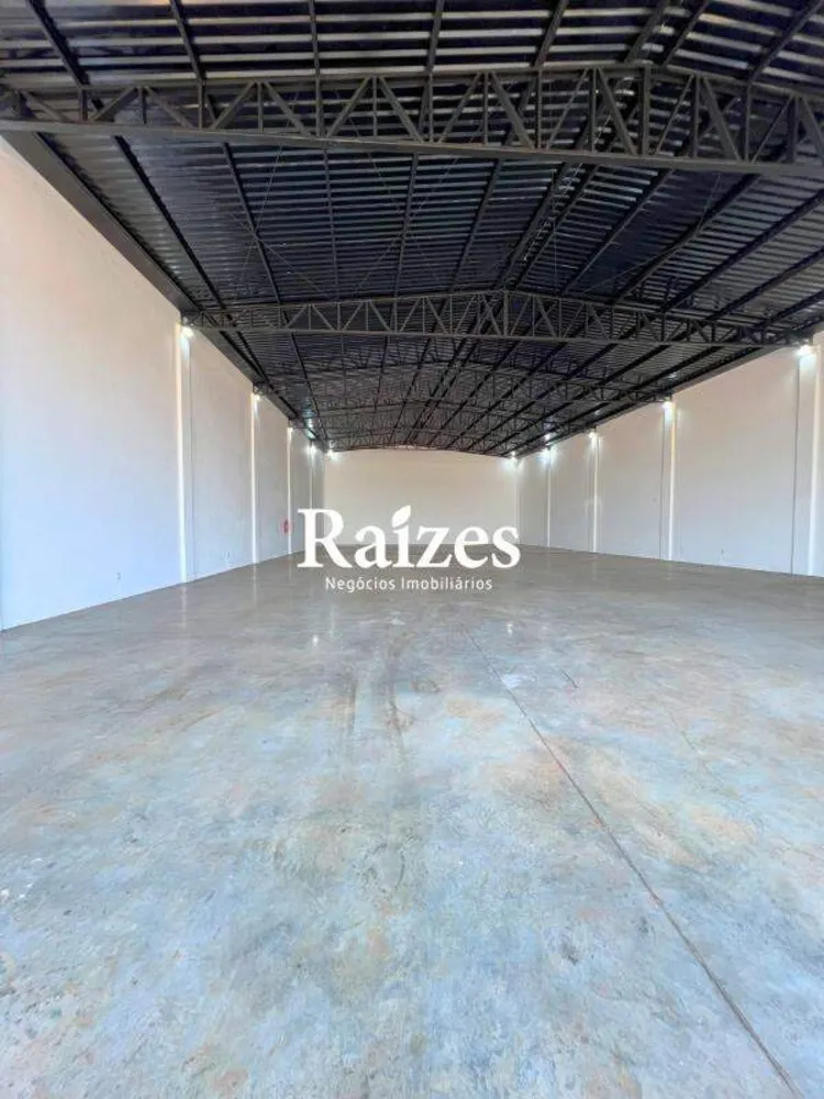 Depósito-Galpão, 540 m² - Foto 1