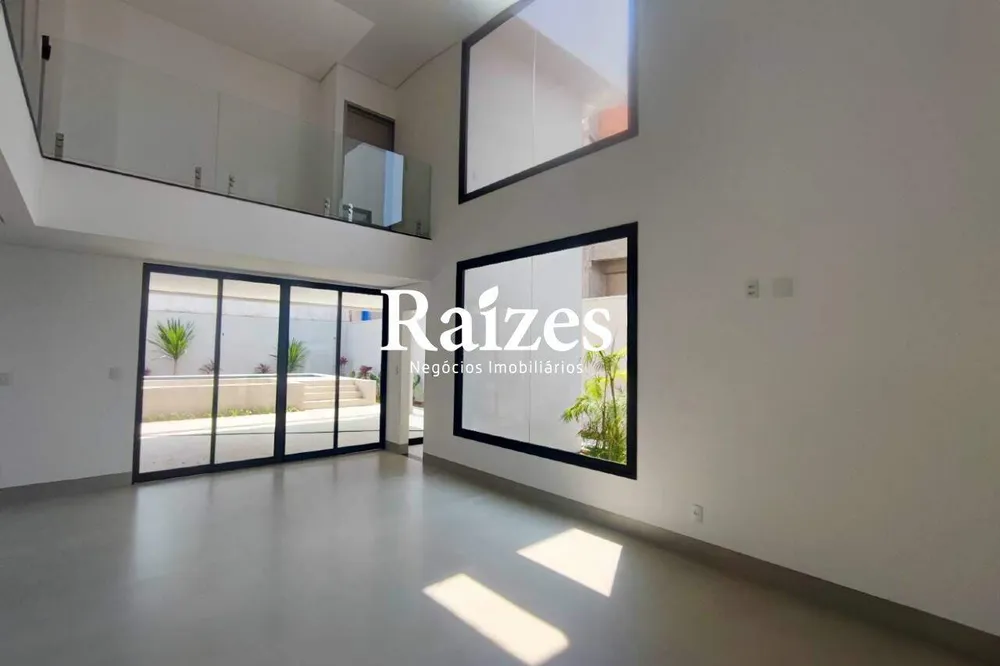 Casa, 3 quartos, 313 m² - Foto 3
