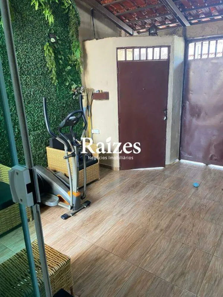 Casa, 3 quartos, 95 m² - Foto 2