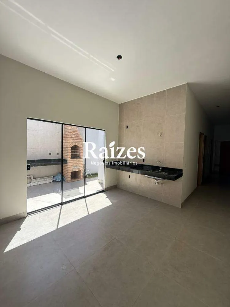 Casa, 3 quartos, 94 m² - Foto 1