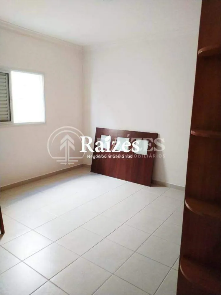 Casa, 3 quartos, 173 m² - Foto 1