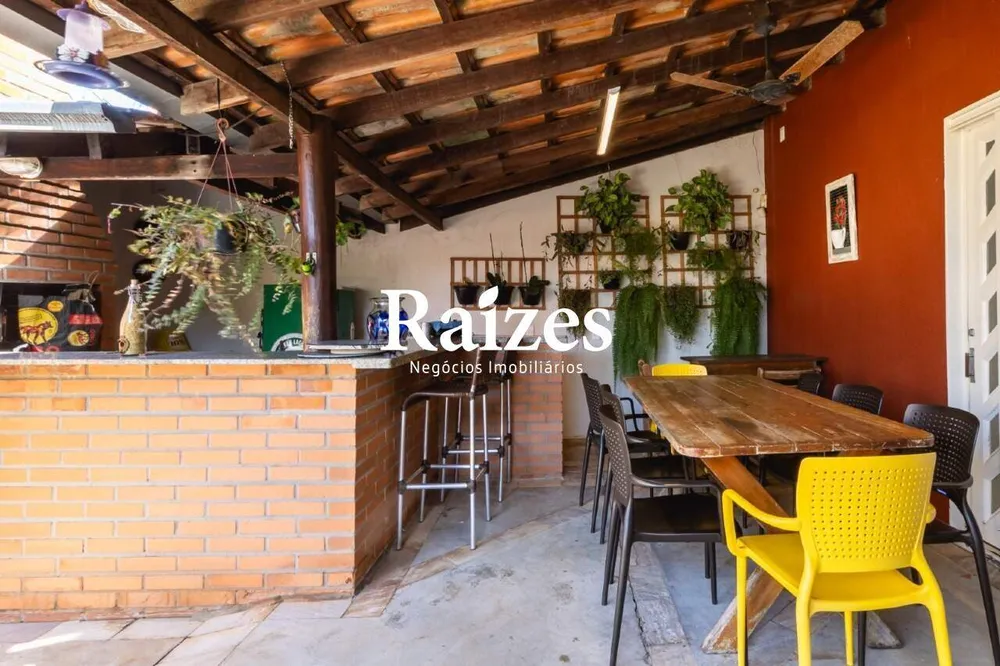 Casa, 3 quartos, 180 m² - Foto 1