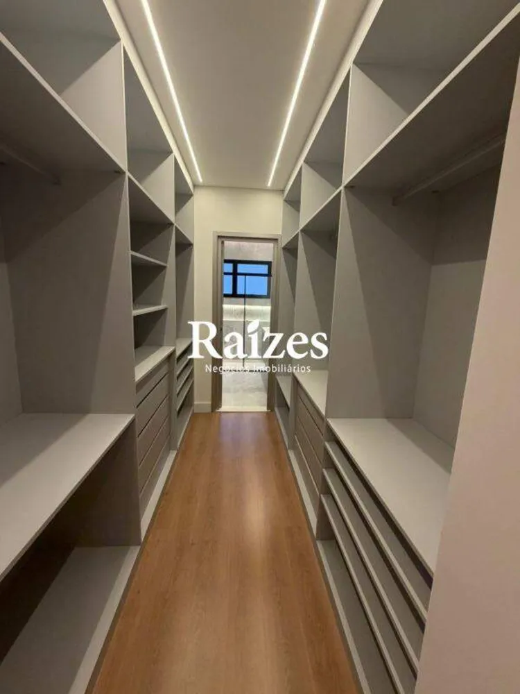 Casa, 3 quartos, 313 m² - Foto 3