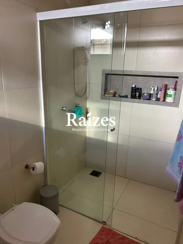 Casa, 3 quartos, 200 m² - Foto 3