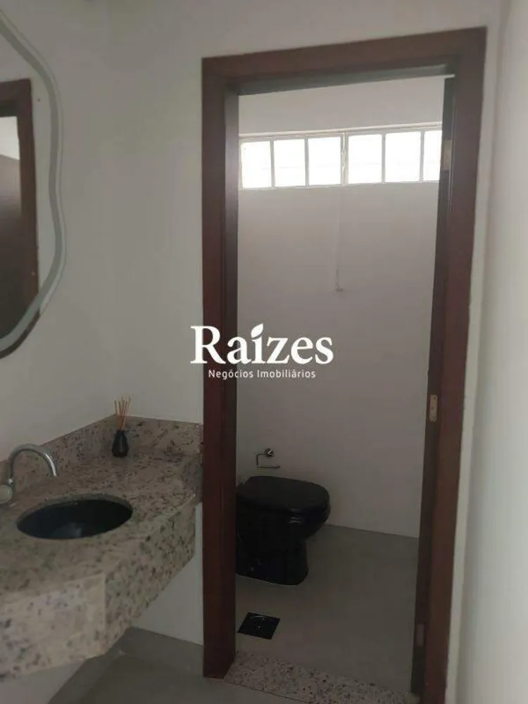 Casa, 4 quartos, 307 m² - Foto 1