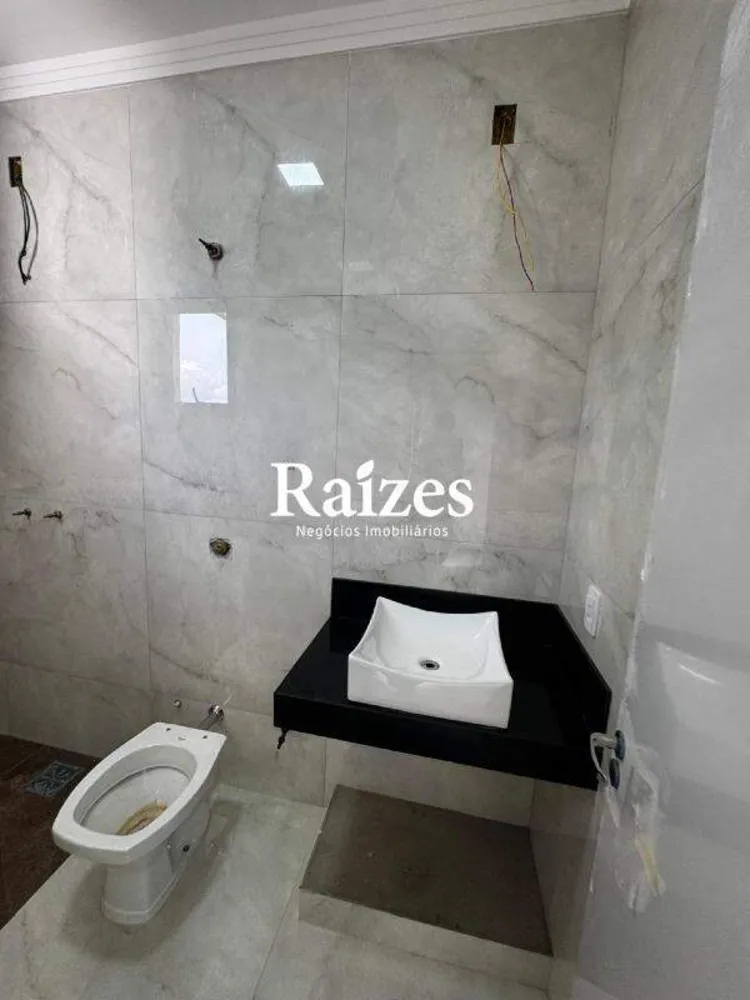Casa, 3 quartos, 114 m² - Foto 2