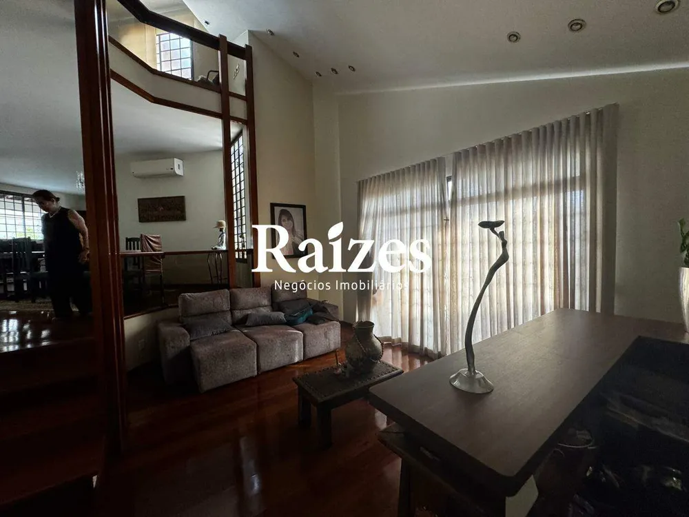 Casa, 4 quartos, 360 m² - Foto 4