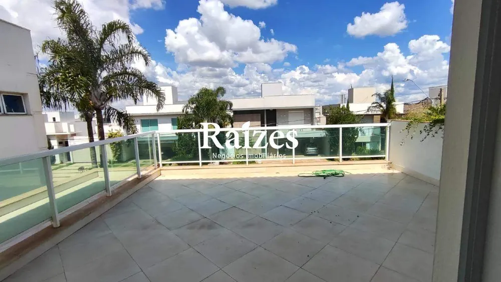 Casa, 4 quartos, 300 m² - Foto 1