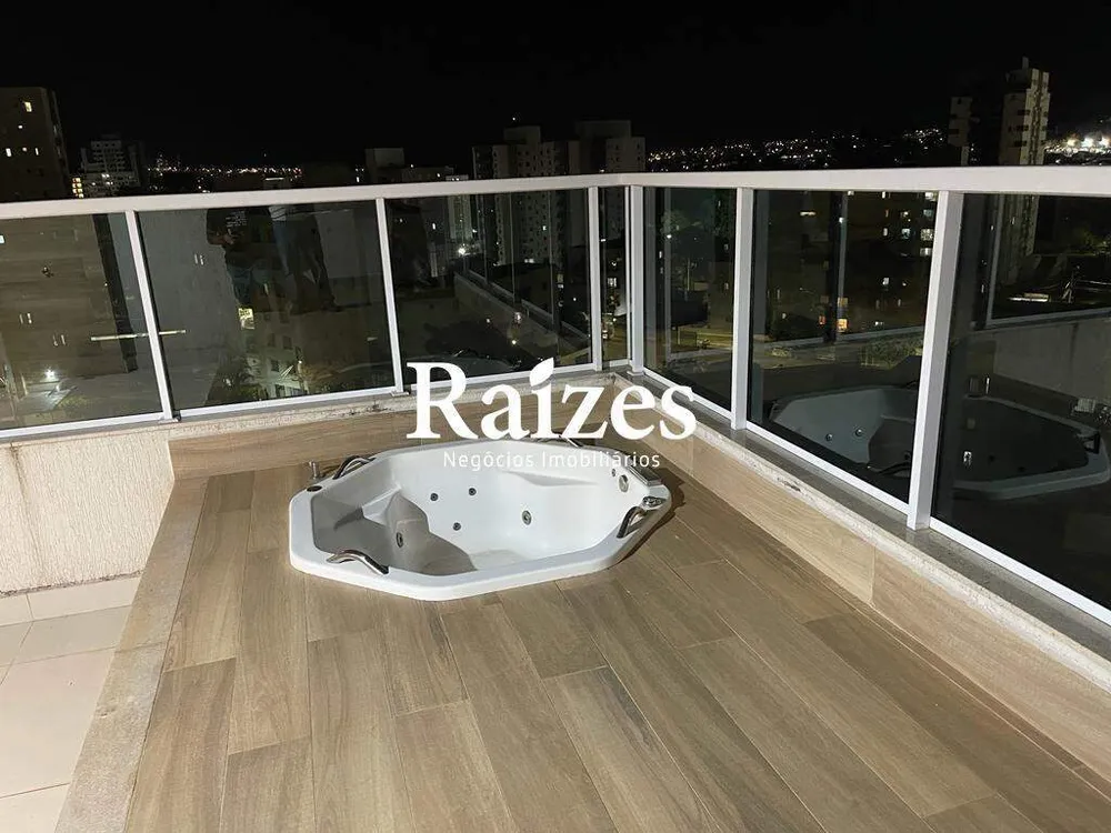 Apartamento, 3 quartos, 160 m² - Foto 1