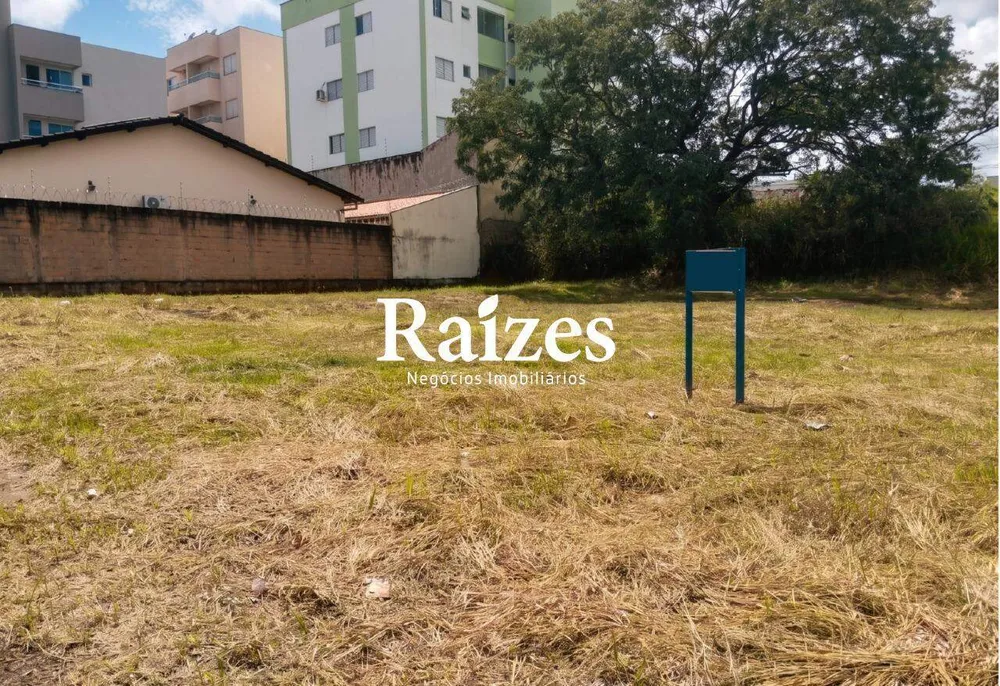 Terreno, 257 m² - Foto 1