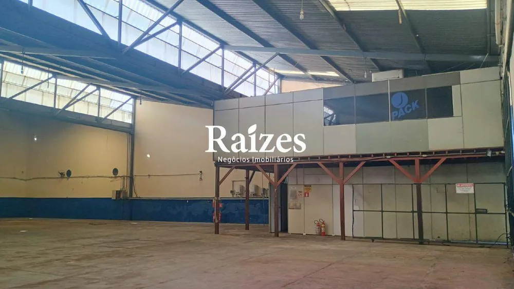 Depósito-Galpão, 900 m² - Foto 1