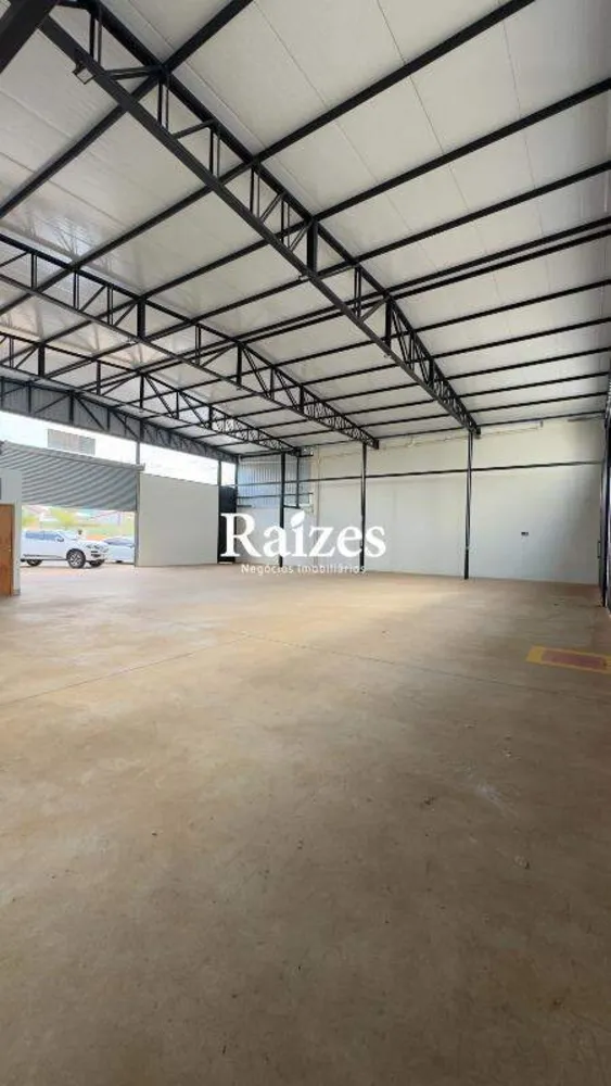 Depósito-Galpão, 370 m² - Foto 1