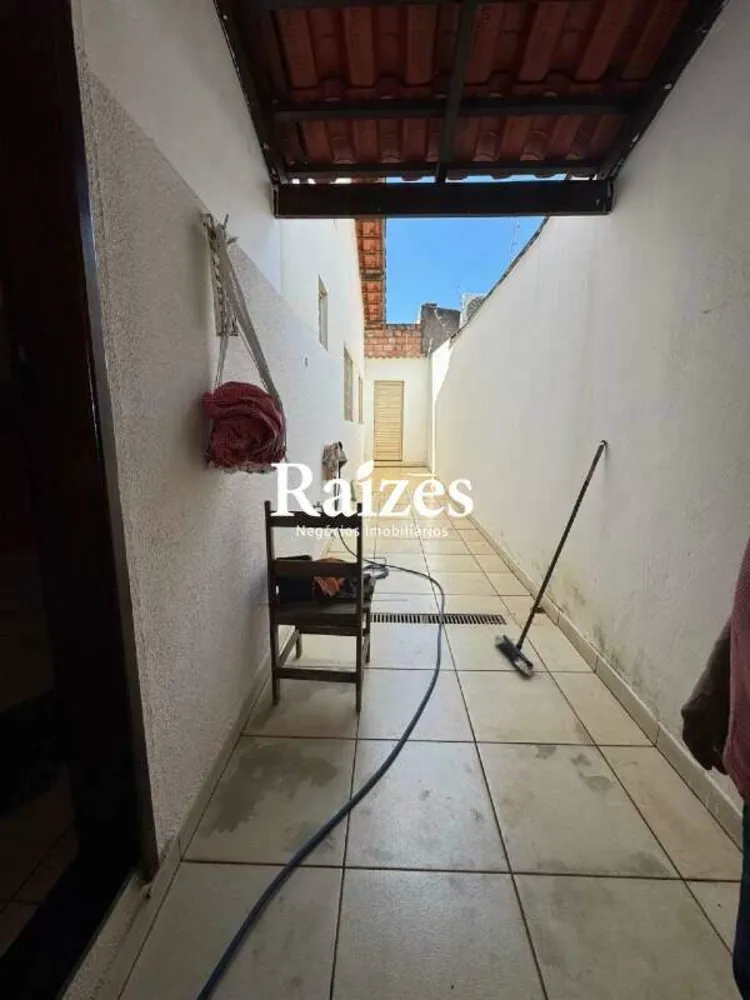 Casa, 3 quartos, 176 m² - Foto 4