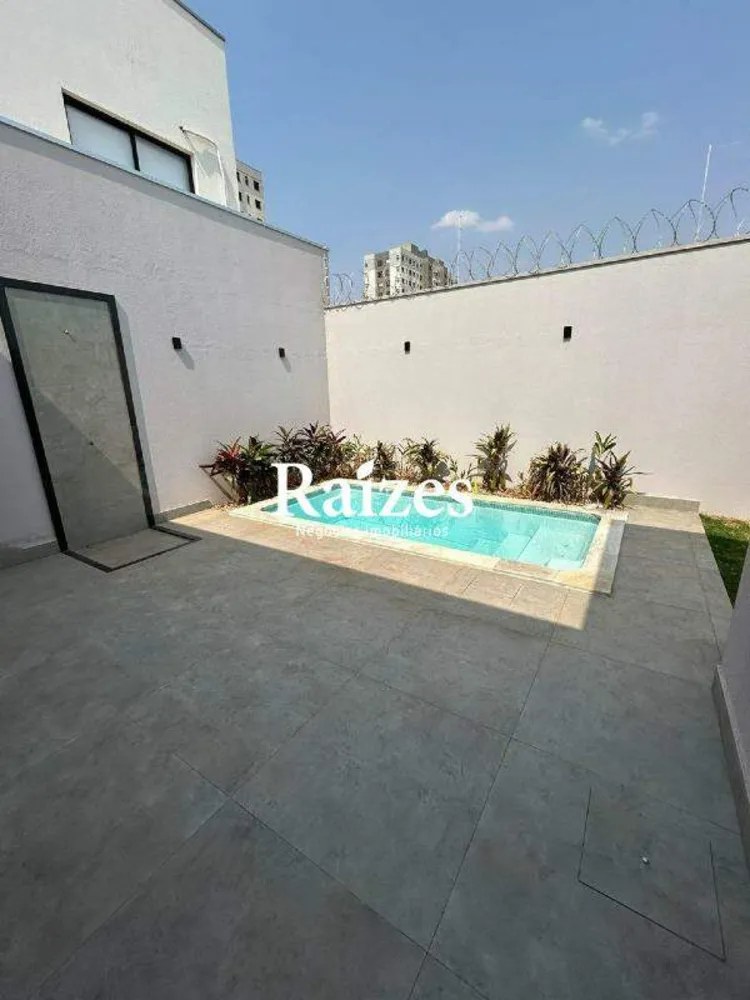 Casa, 3 quartos, 162 m² - Foto 2