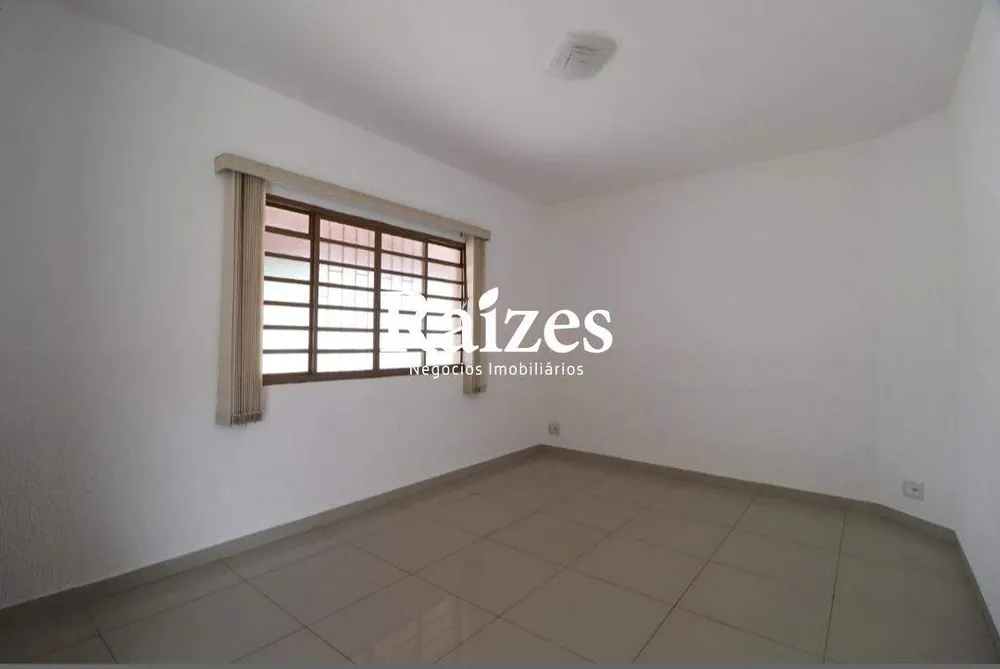Casa, 4 quartos, 320 m² - Foto 3