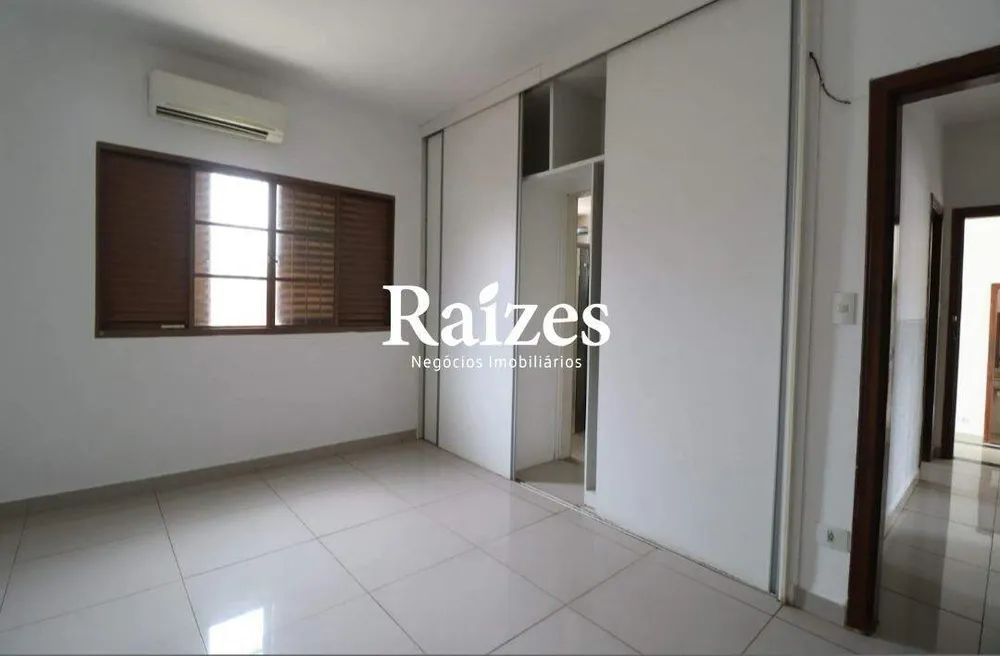 Casa, 4 quartos, 320 m² - Foto 4
