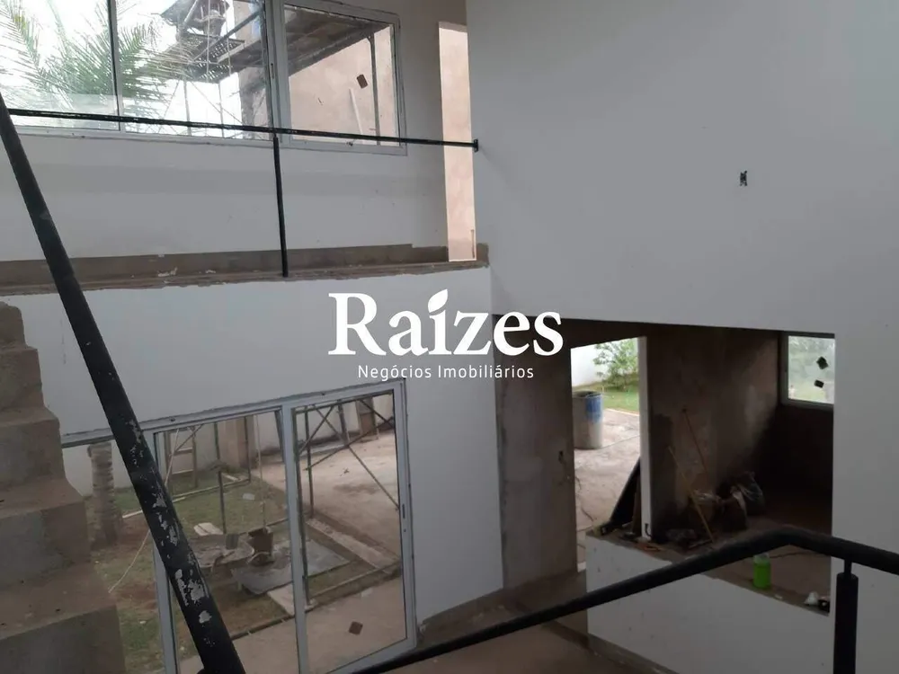 Casa, 4 quartos, 310 m² - Foto 2