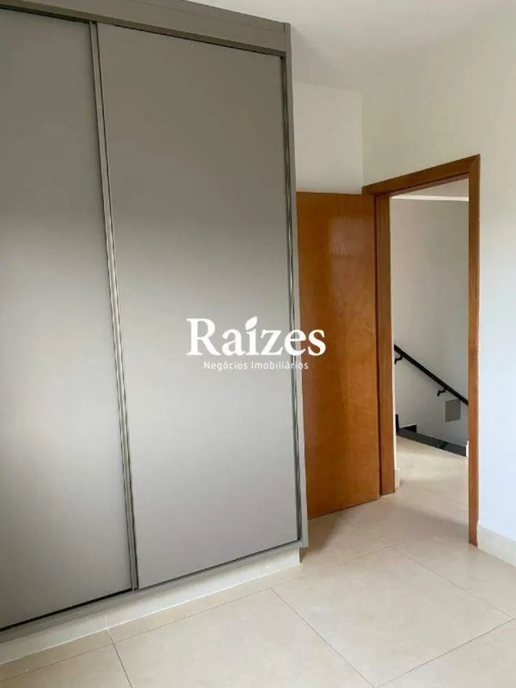 Casa, 3 quartos, 145 m² - Foto 2