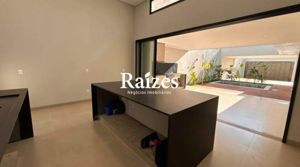 Casa, 3 quartos, 222 m² - Foto 3