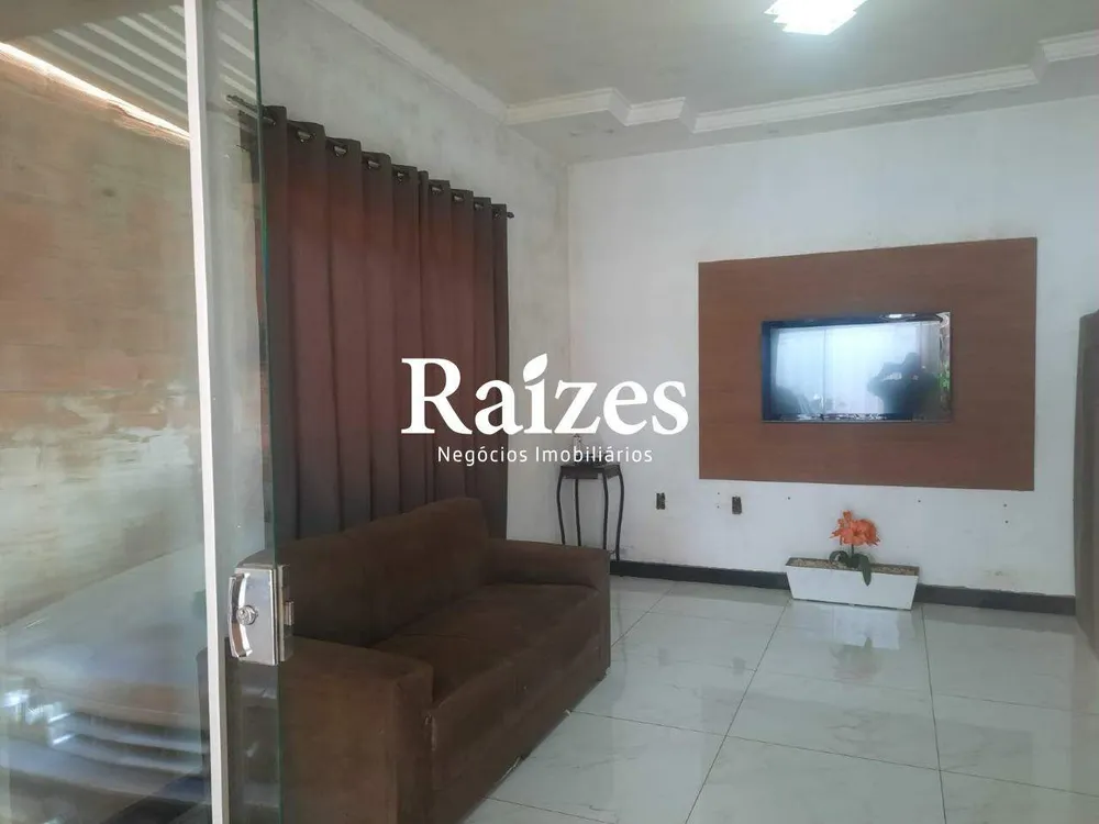 Casa, 2 quartos, 140002 m² - Foto 1