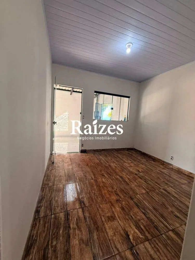 Casa, 3 quartos, 150 m² - Foto 2