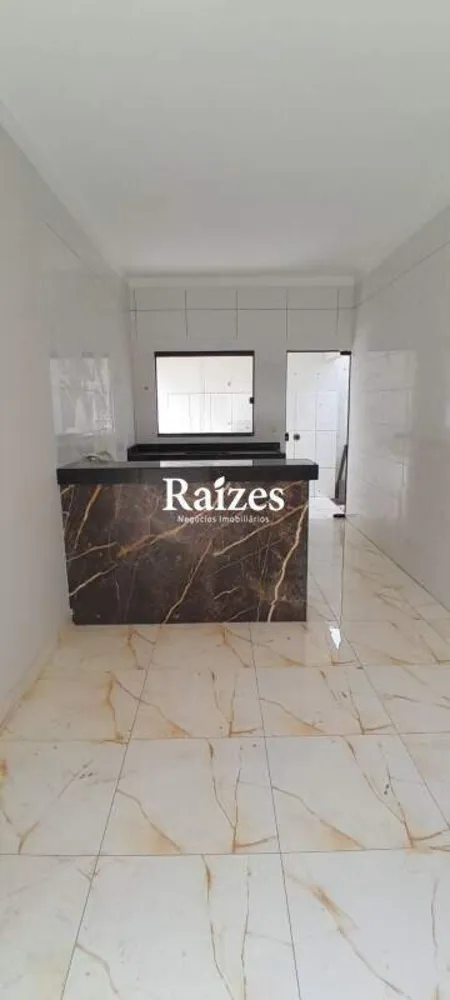 Casa, 3 quartos, 67 m² - Foto 2