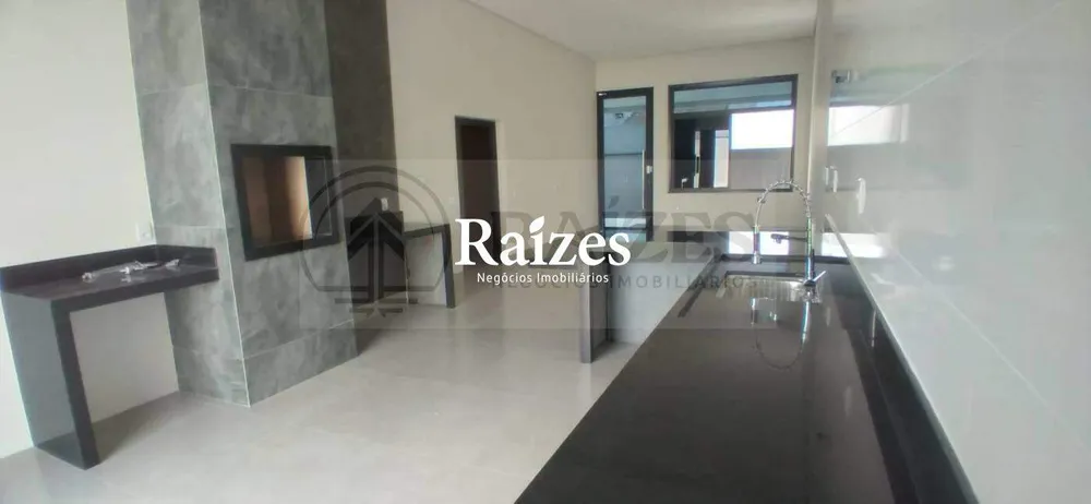 Casa, 3 quartos, 130 m² - Foto 2